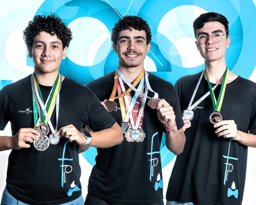 Alunos do Colégio Pessoa